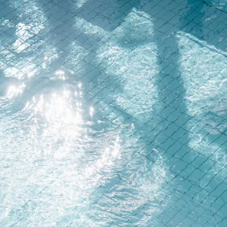 酒店 Hotel Eden Roc Marina