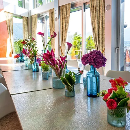 מלון Eden Roc Marina *