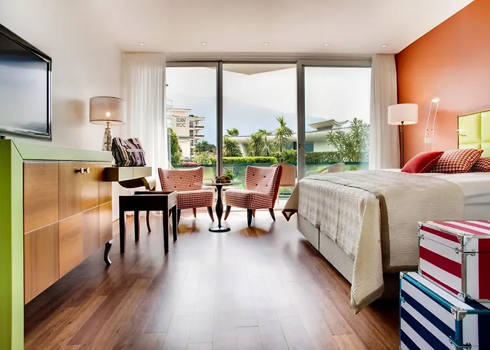 מלון Eden Roc Marina אסקונה