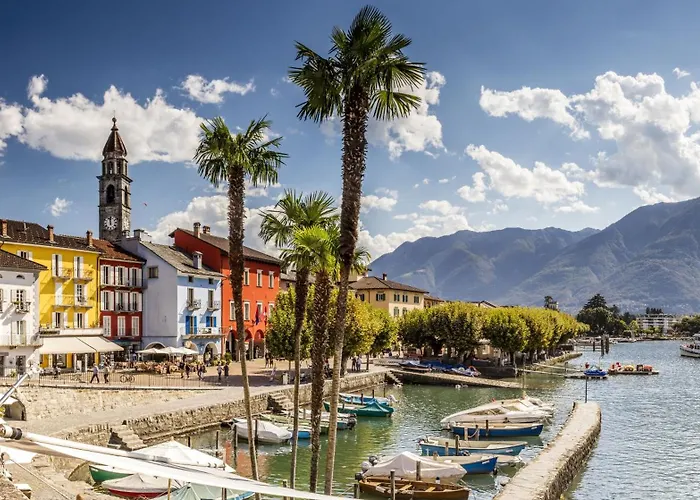 Eden Roc Marina Hotel *