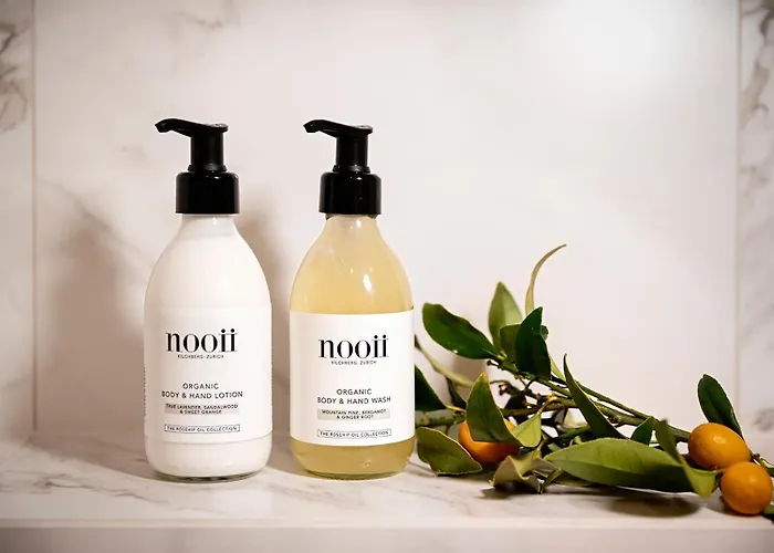 Eden Roc Marina מלון *